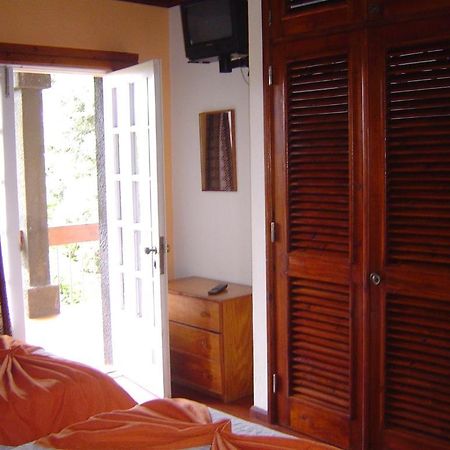 Montanha Hotel Sao Roque do Pico Room photo